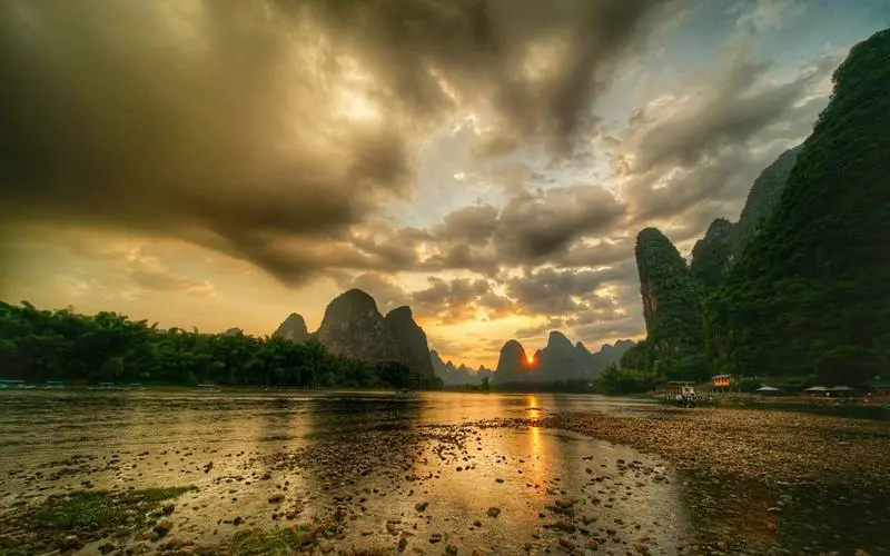 科技高端智能化